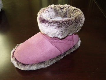 woman indoor boots