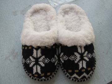 cashmere indoor slipper
