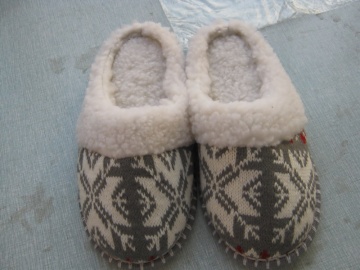 cashmere indoor slipper